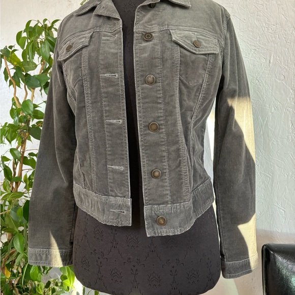 Gap 1969 Corduroy Jean Style Jacket - Picture 4 of 9